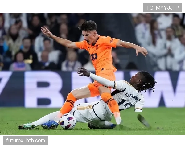 瓦伦西亚创新进攻战术引爆西甲，全队士气高涨迎战下轮劲敌