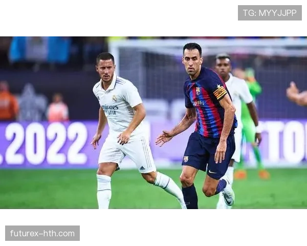 拉菲尼亚与萨卡：英超边锋进攻效率及战术角色对比