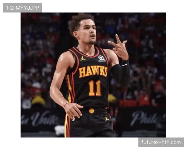 我靠，特雷·杨比赛里像疯子拼命，生活照却像奢侈品博主，这反差谁顶得住